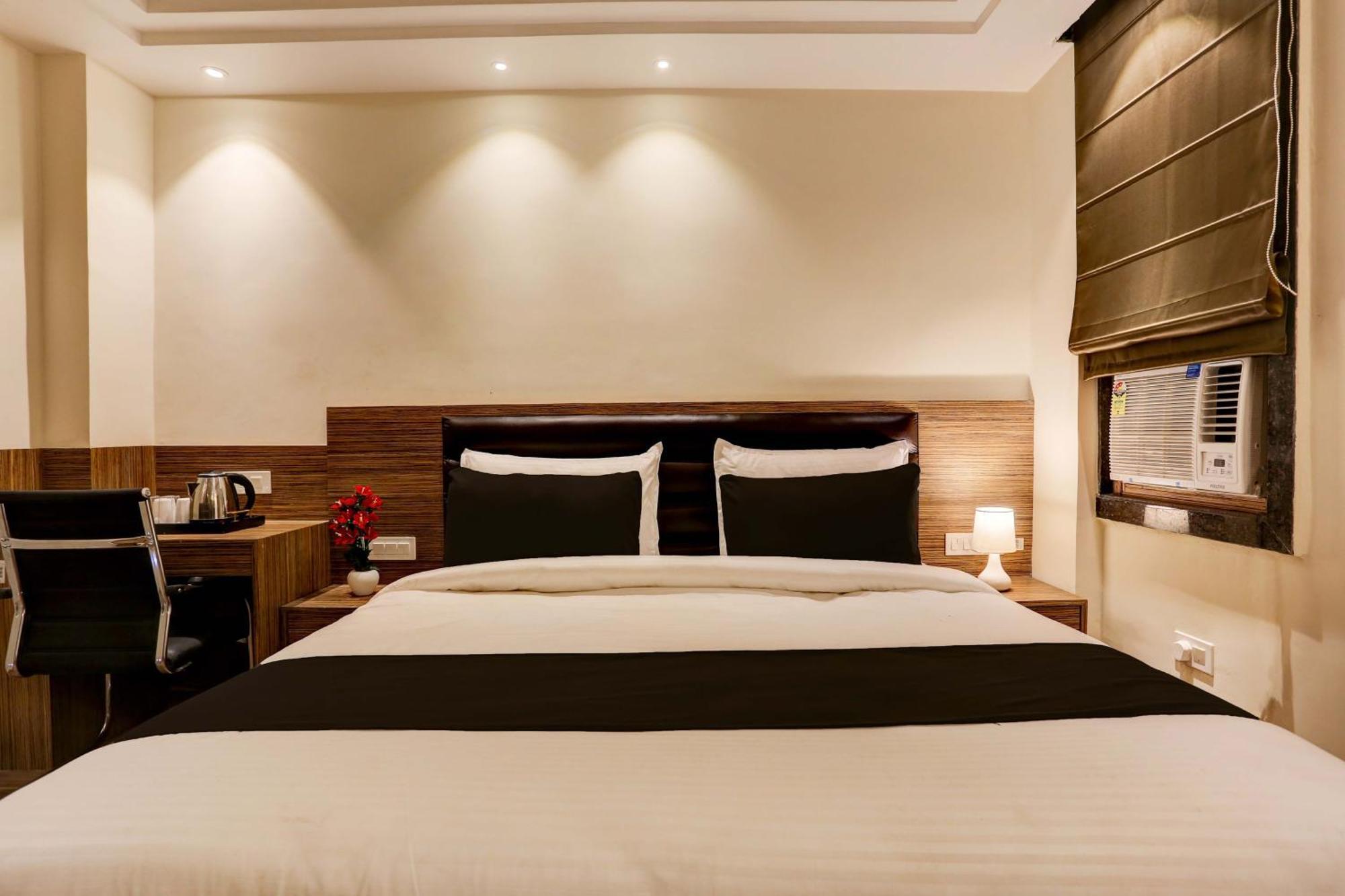 Collection O Stargaze Hotel Kanpur Exterior photo